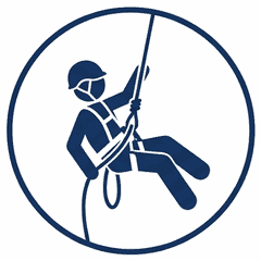 Industriekletterer beim Abseilen am Seil